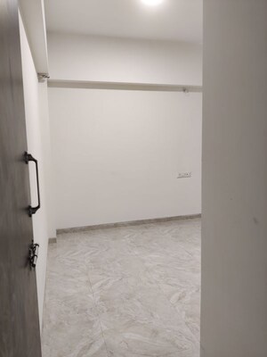 1 BHK Apartment For Sale in Azmi Deja View, Mazgaon