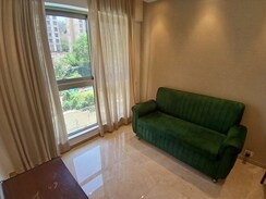 1 BHK Apartment For Rent in Hiranandani Regent Hill