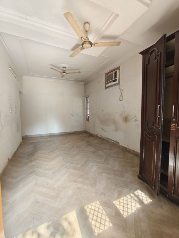 2 BHK + Study Room Apartment For Rent in Sector 6 Dwarka