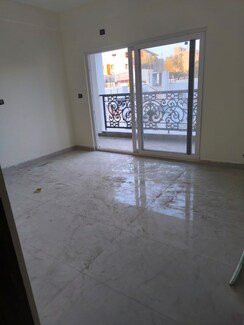 4 BHK + Servant Room Apartment For Rent in Embassy Lake Terrace