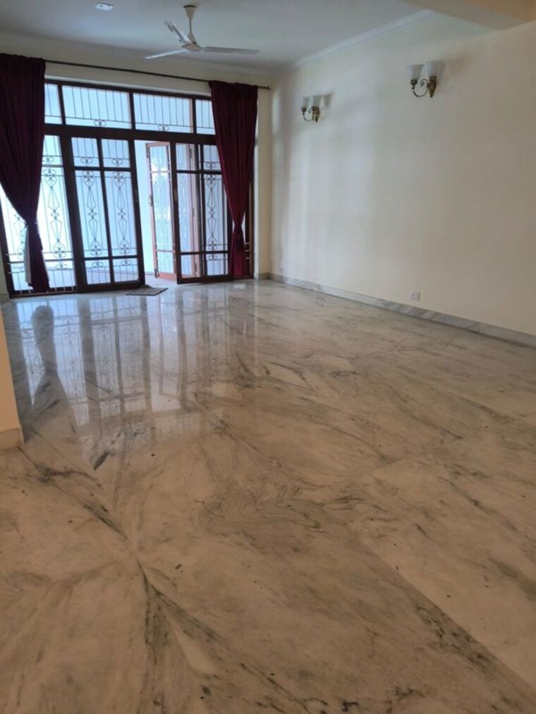 Room, embassy-lake-terrace 4 Bedroom 4000 Sq.Ft. Apartment In Hebbal Bangalore 10215805