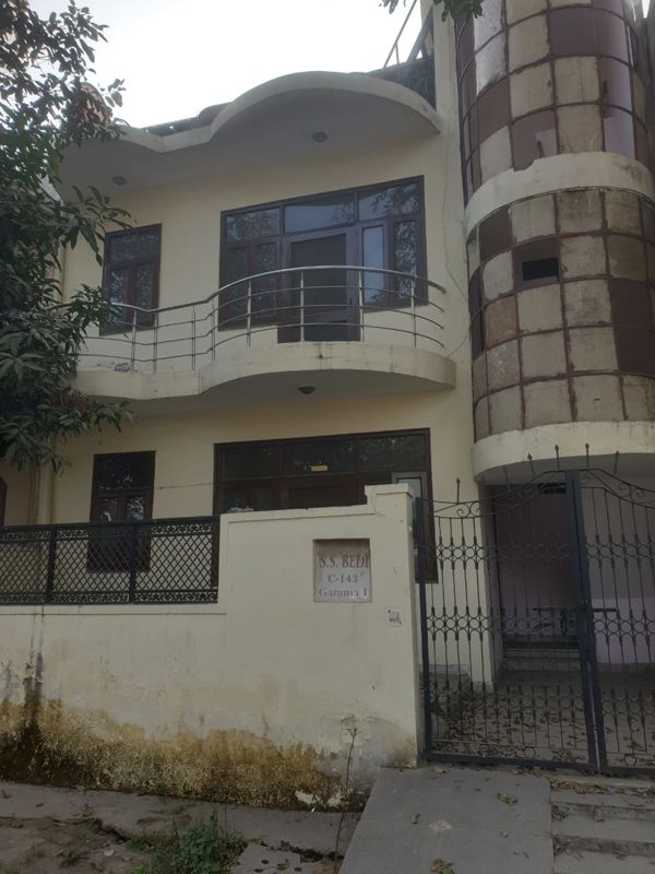 2 BHK Independent House For Rent in XU III Greater Noida