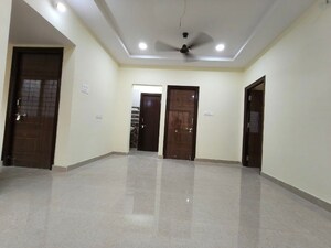 Room in 4 BHK Apartment at Saidabad – for Sale