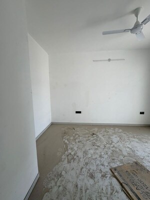 Room in 2 BHK Apartment at Regency Astra, Baner – for Sale
