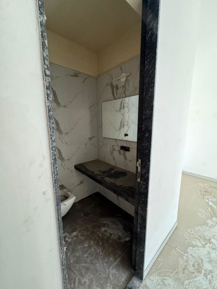 Bathroom, regency-astra 2 Bedroom 863 Sq.Ft. Apartment In Baner Pune 10215835