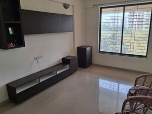 Furnished Amenities in 2 BHK Apartment at Aarti Heights, Mohammadwadi – for Rent