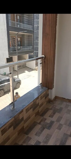 Kitchen in 3 BHK Builder Floor at Puri Kohinoor, Sector 89 – for Rent