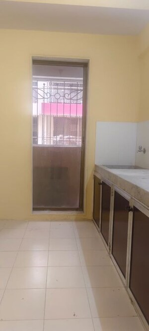 Room in 1 RK Apartment at DV Fressia NX, Dahisar West – for Rent