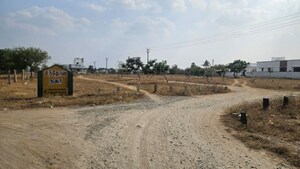  Plot For Sale in K Paramathi