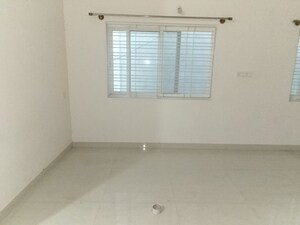Room in 1 BHK Builder Floor at Ejipura – for Rent
