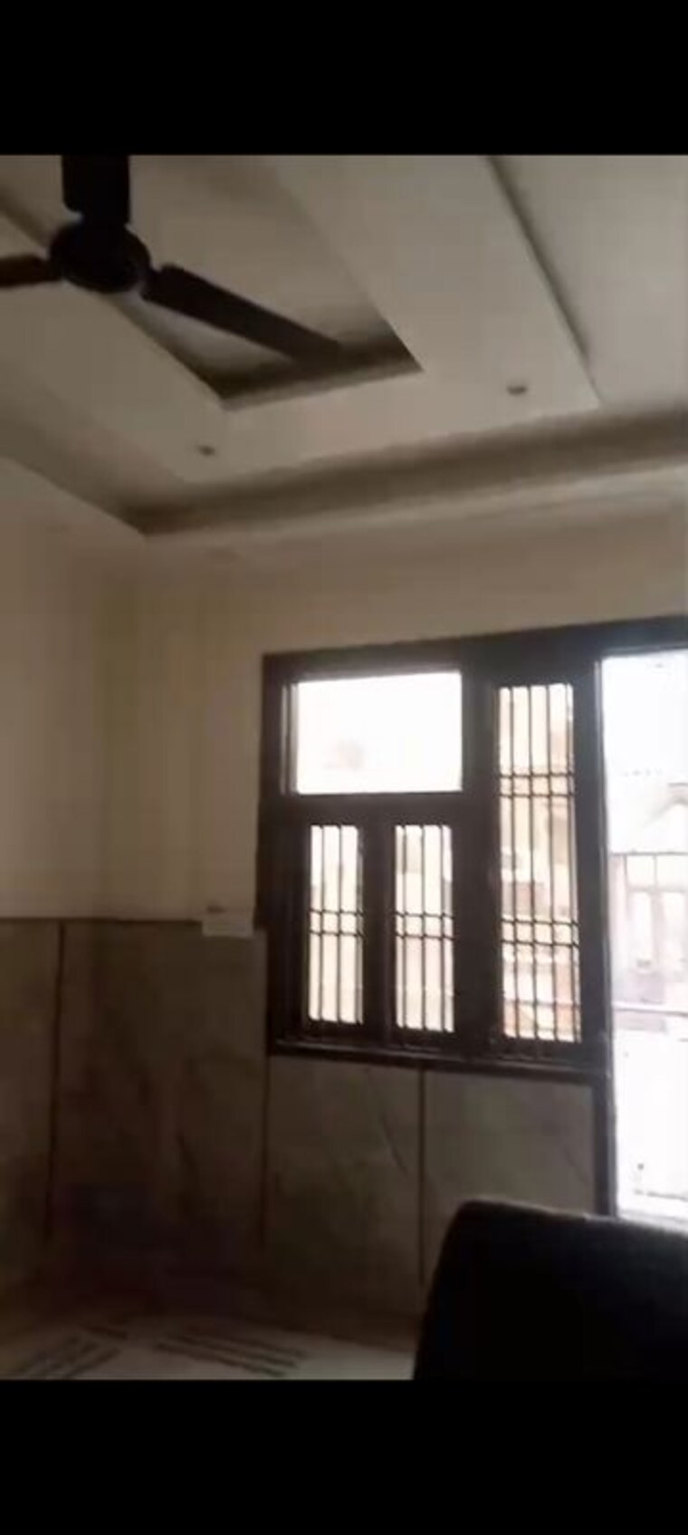 Room, dwarka mor 3.5 Bedroom 130 Sq.Mt. Builder Floor In Dwarka Mor Delhi 10215932