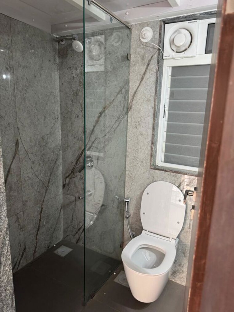 Bathroom, pride-platinum 3 Bedroom 1048 Sq.Ft. Apartment In Baner Pune 10215930