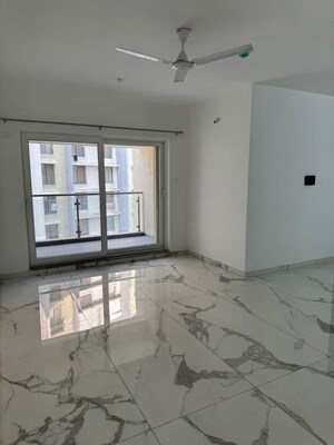 Room in 3 BHK Apartment at Pride Platinum, Baner – for Sale