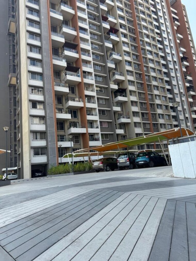 Exterior View, pride-platinum 3 Bedroom 1048 Sq.Ft. Apartment In Baner Pune 10215930