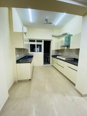 Kitchen in 4 BHK Apartment at BPTP Mansions, Sector 66 – for Rent