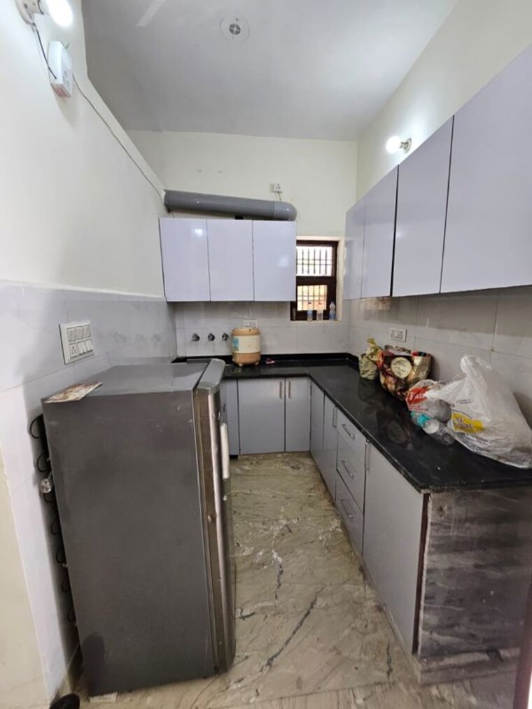 Kitchen, rohini 1 RK 700 Sq.Ft. Builder Floor In Rohini Delhi 10215956