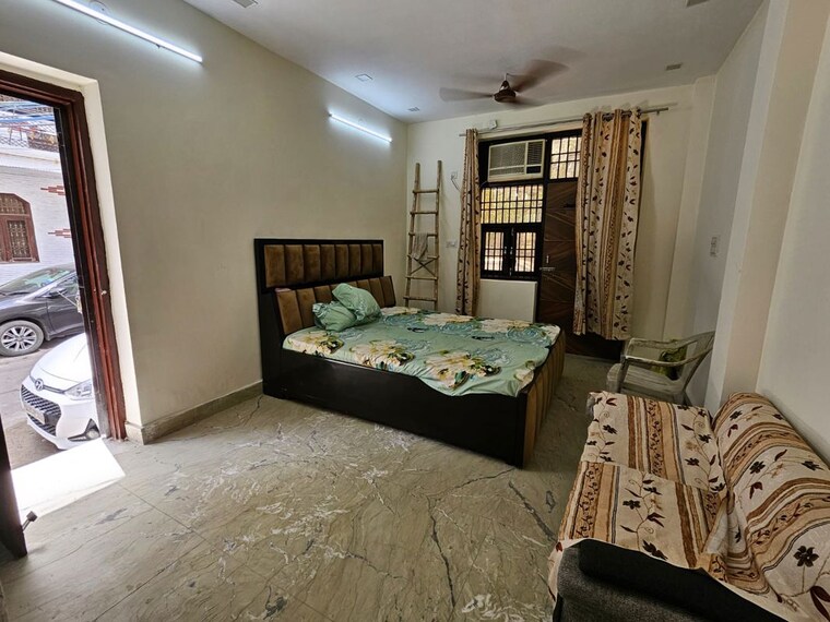 Bedroom, rohini 1 RK 700 Sq.Ft. Builder Floor In Rohini Delhi 10215956