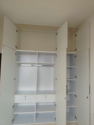 Furnished Amenities in 2 BHK Apartment at Prestige Jindal City, Bagalakunte – for Rent