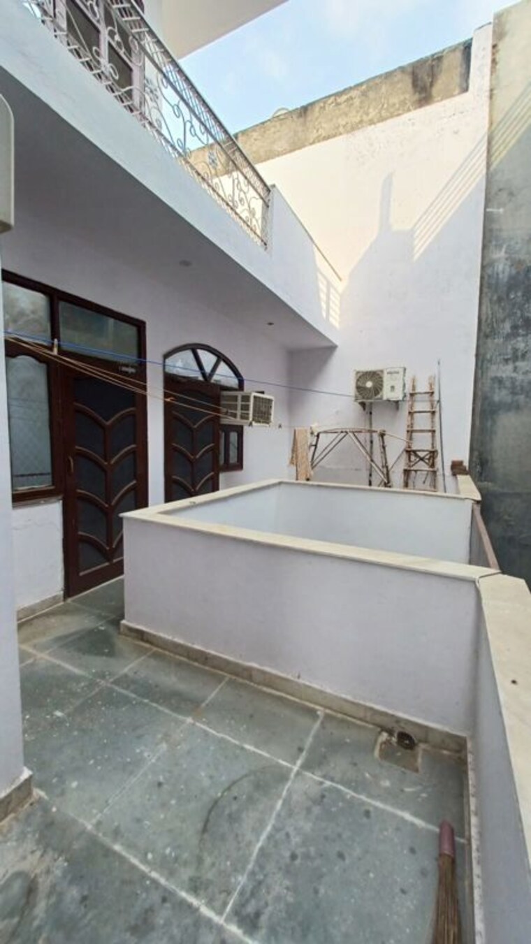 Kitchen, rwa-residential-society-sector-46 3 Bedroom 205 Sq.Yd. Builder Floor In Sector 46 Gurgaon 10215041