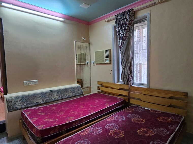 Bedroom, powai Pg For Boys In Powai 10212248