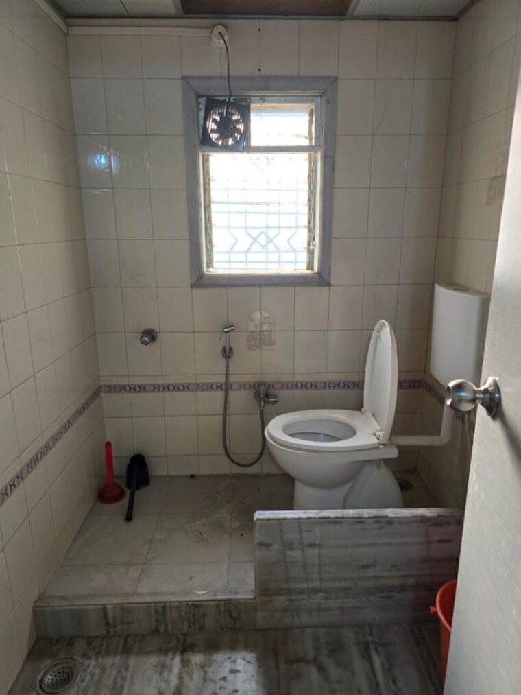 Bathroom, powai Pg For Boys In Powai 10212248