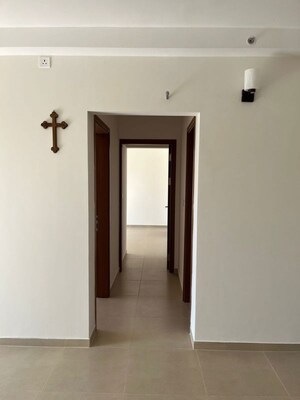 Room in 3 BHK Apartment at Bhartiya City Nikoo Homes 4, Thanisandra Main Road – for Rent