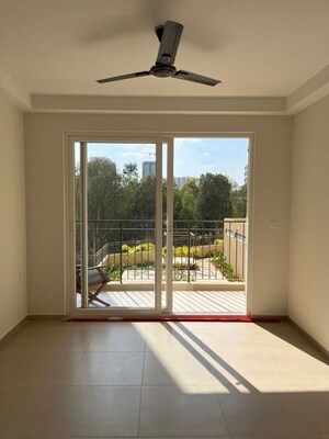 Room in 3 BHK Apartment at Bhartiya City Nikoo Homes 4, Thanisandra Main Road – for Rent