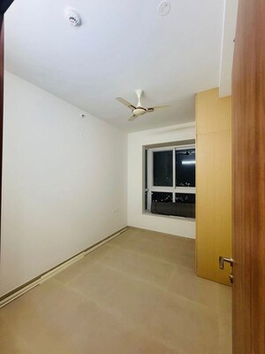 Room in 2 BHK Apartment at Sobha Dream Gardens, Thanisandra Main Road – for Rent