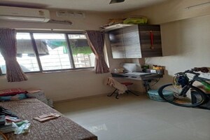 Living Room in 2 BHK Builder Floor at Sector 53 – for Sale
