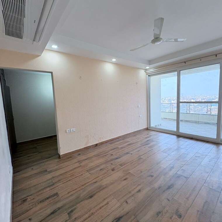 Room, mi-rustle-court 3 Bedroom 2350 Sq.Ft. Apartment In Gomti Nagar Lucknow 10215976