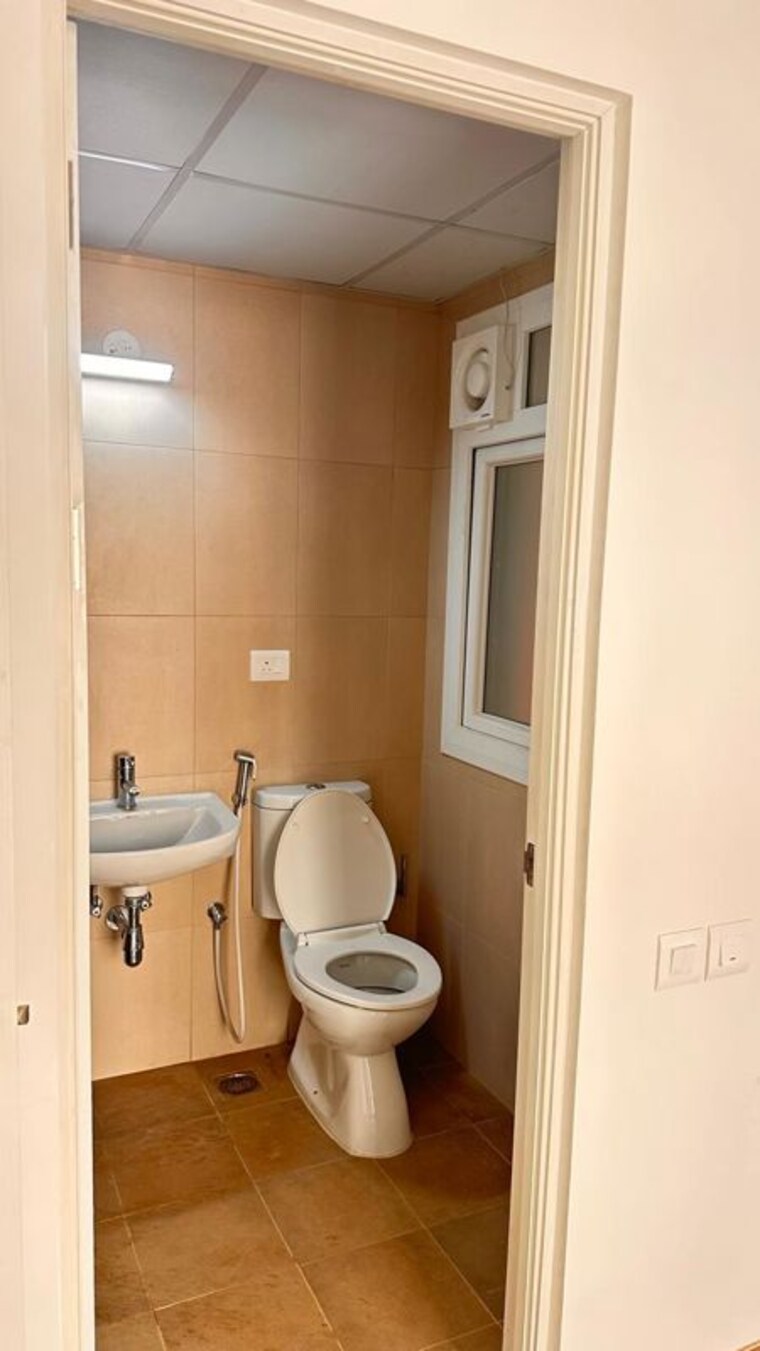 Bathroom, brigade-el-dorado 2 Bedroom 770 Sq.Ft. Apartment In Bagaluru Bangalore 10216008