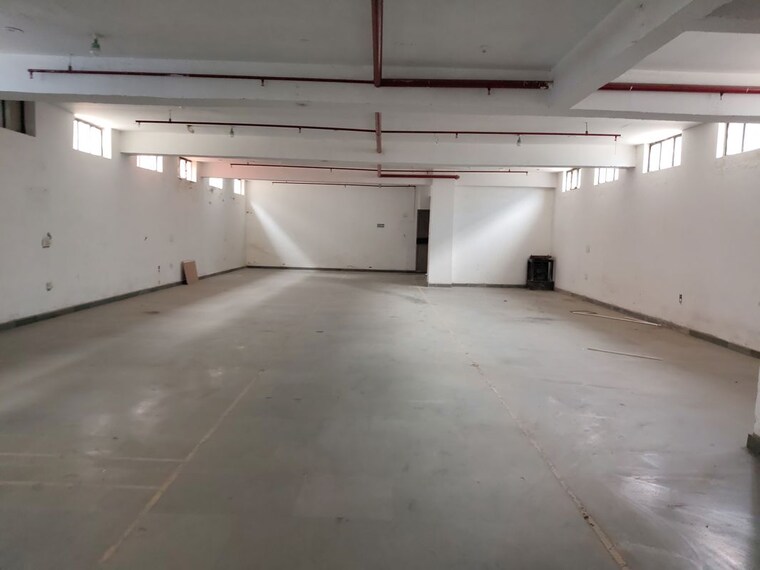 Floor Plan, sector 67 Commercial Warehouse 4000 Sq.Yd. In Sector 67 Noida 10216035