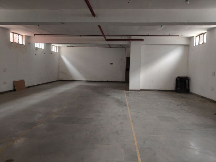 Floor Plan, sector 67 Commercial Warehouse 4000 Sq.Yd. In Sector 67 Noida 10216035