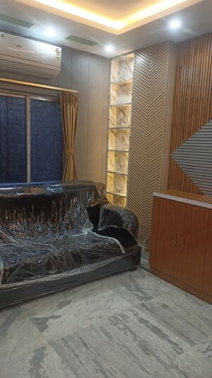 Bedroom in 3 BHK Villa at Kundan Plaza, Chinar Park – for Sale