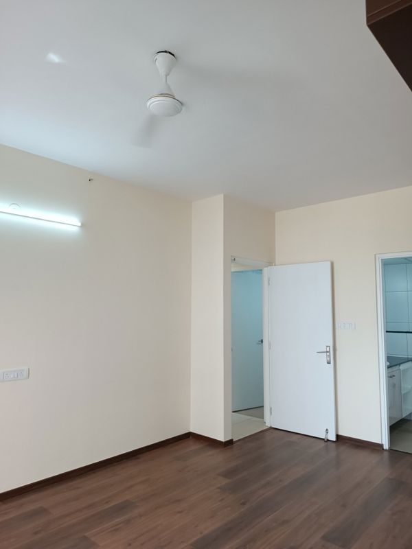 2 BHK + Pooja Room 1280 Sq.Ft. Apartment in Godrej Aqua