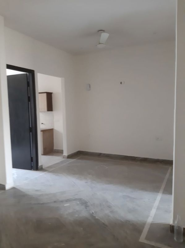 2.5 BHK + Extra Room Builder Floor For Rent in Huda Staff Colony