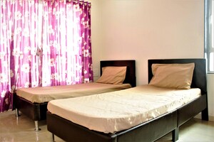 Bedroom in  Pg at Safed Pul – for Rent