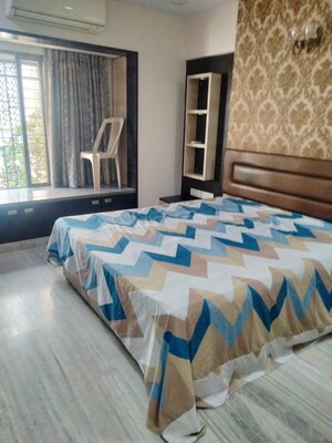 Bedroom in 2 BHK Apartment at Sankalp II, Malad East – for Rent