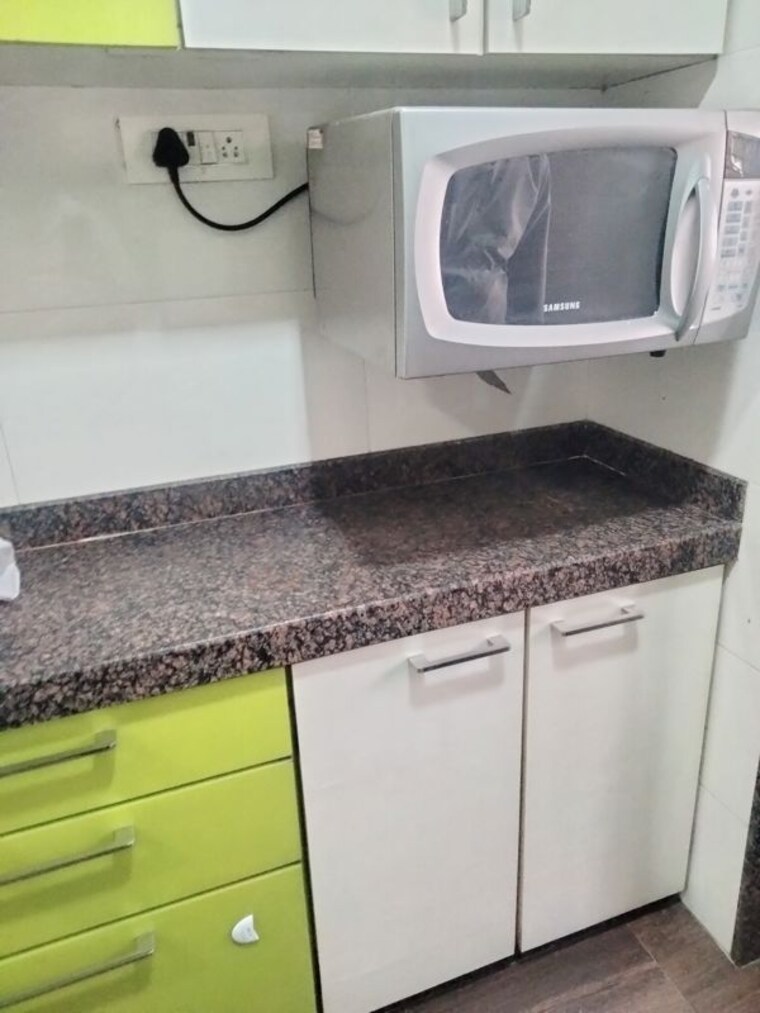 Bathroom, sankalp-ii 2 Bedroom 650 Sq.Ft. Apartment In Malad East Mumbai 10216058