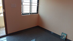 Room in 1 BHK Builder Floor at Ejipura – for Rent