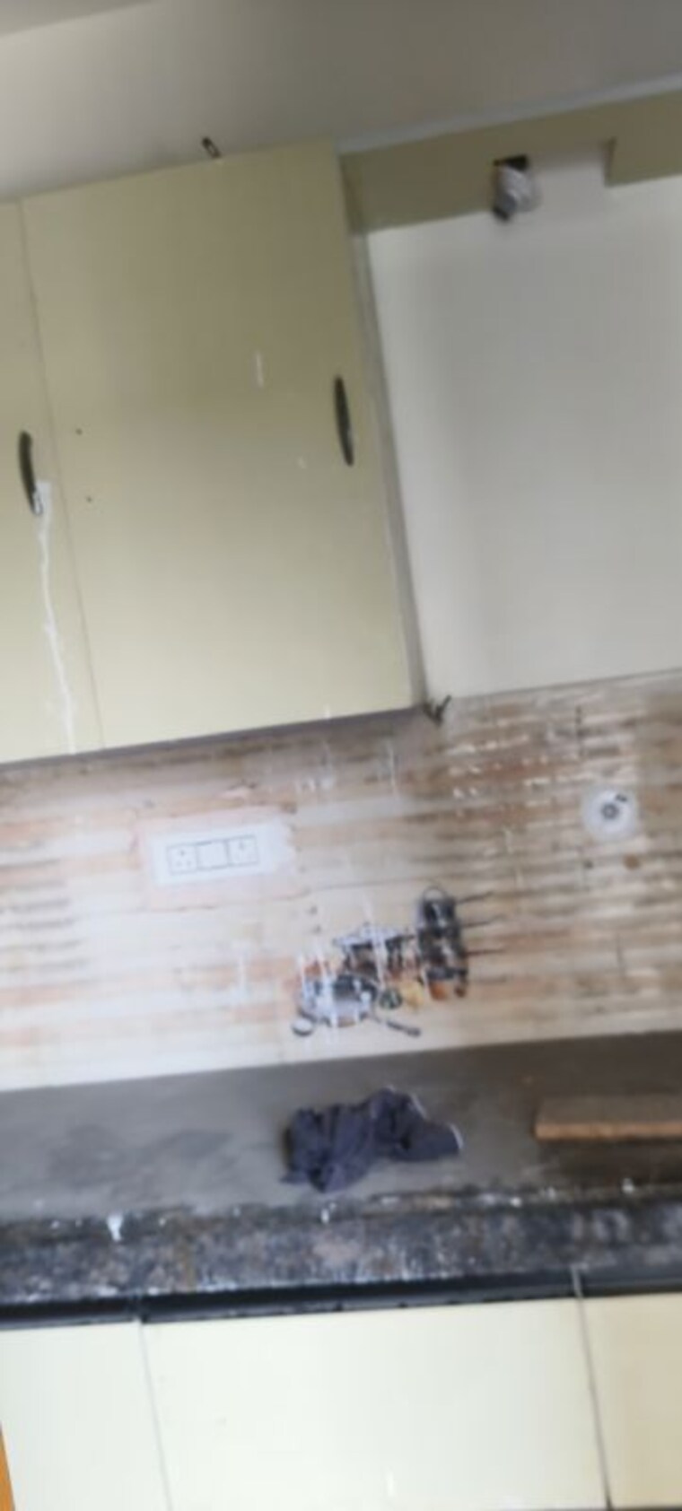 Room, rwa-apartments-sector-71 1 Bedroom 801 Sq.Ft. Villa In Sector 71 Noida 10216079