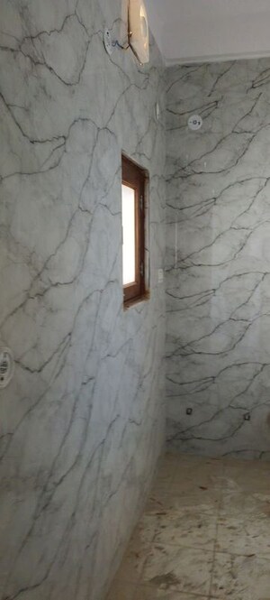 Bathroom in 1 BHK Villa at RWA Apartments Sector 71, Sector 71 – for Rent