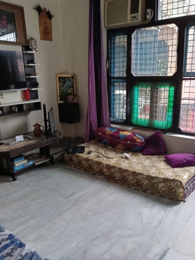 Living Room, shyam park extension 2 Bedroom 80 Sq.Yd. Builder Floor In Shyam Park Extension Ghaziabad 10216087