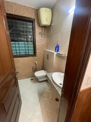 Bathroom in 2 BHK Builder Floor at Ansal Sushant Lok I, Sector 43 – for Rent