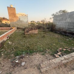 Plot For Sale in Deva Road