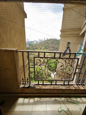 2 BHK Apartment For Rent in Cosmos Jewels, Ghodbunder Road