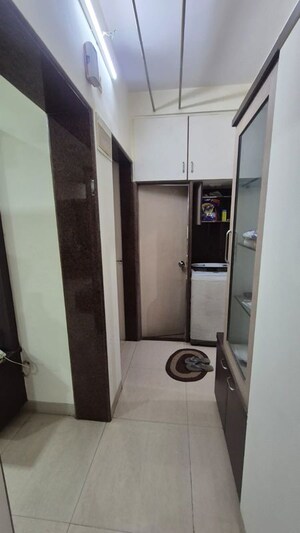 Furnished Amenities in 2 BHK Apartment at Sai Baba Complex Goregaon, Goregaon East – for Rent