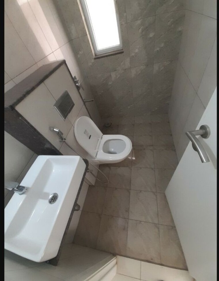 Bathroom, godrej-green-vistas 2 Bedroom 641 Sq.Ft. Apartment In Mahalunge Pune 10216106
