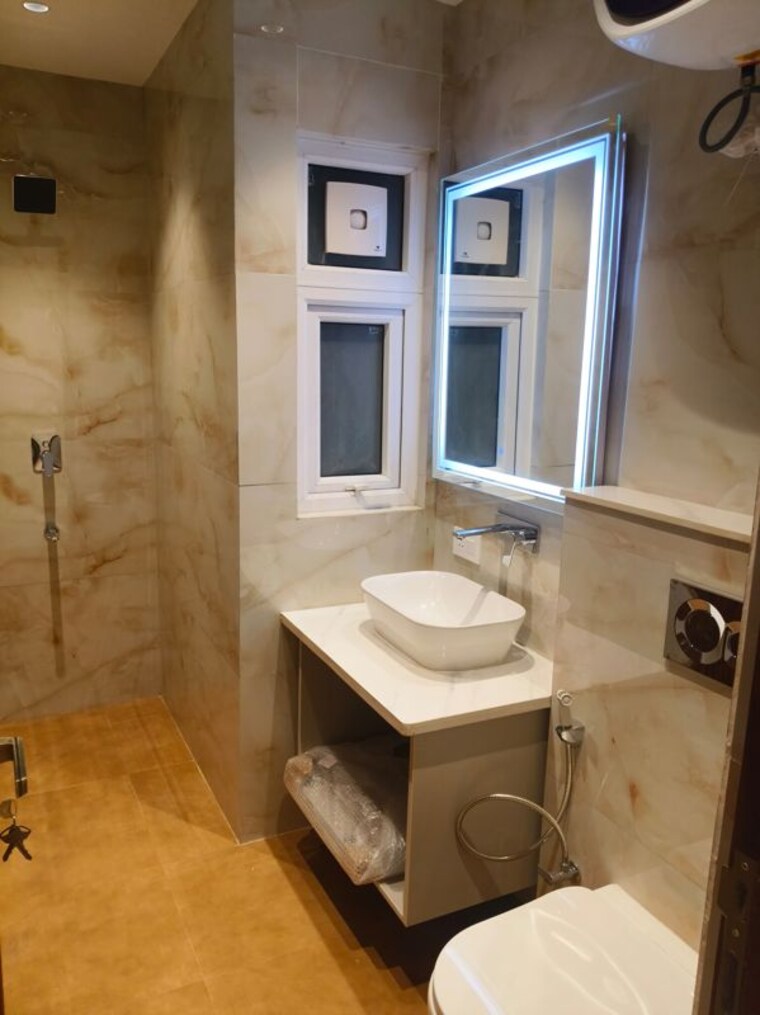 Bathroom, raj-one-good-earth 3.5 Bedroom 1561 Sq.Ft. Builder Floor In Sector 71 Gurgaon 10216107