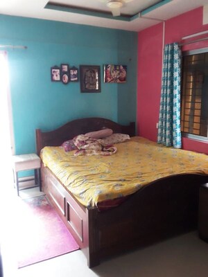 Bedroom in 6 BHK Apartment at Sevoke Road – for Sale